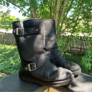 Ugg Women’s Black Sutter Leather‎ Boot Uggpure Wool Lining Size 7